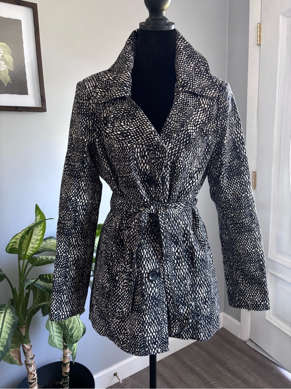 Rafaella Black and White Patterned Tie-Waist Trench Coat